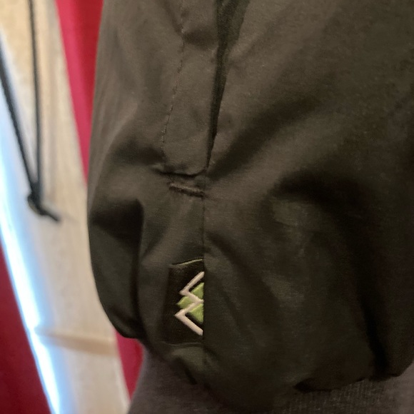 Men’s Size Medium Wedge Golf & Beyond Reversible Pullover Vest - Picture 4 of 8